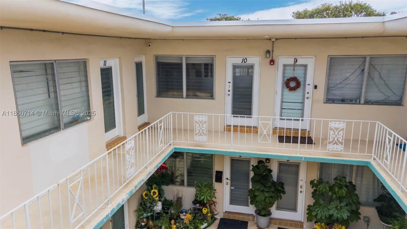 Real estate property located at 2072 169th St #10, Miami-dade, 2072 Ne 169 St Corp Condo, North Miami Beach, FL