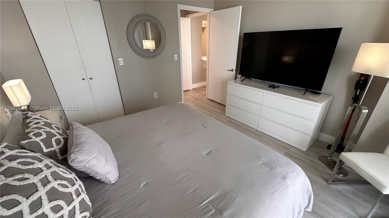 Real estate property located at , Miami-dade, Ocean Point Beach Club Co, Sunny Isles Beach, FL