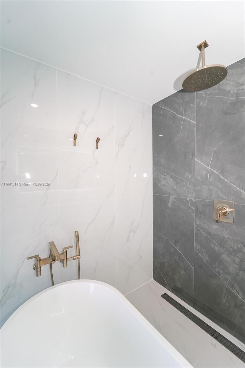 Real estate property located at 700 24th St #2904, Miami-dade, Aria Reserve Miami, Miami, FL