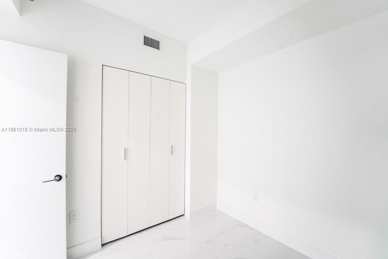 Real estate property located at 700 24th St #2904, Miami-dade, Aria Reserve Miami, Miami, FL