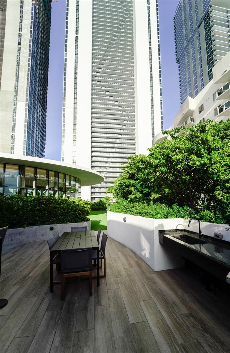 Real estate property located at 700 24th St #2904, Miami-dade, Aria Reserve Miami, Miami, FL