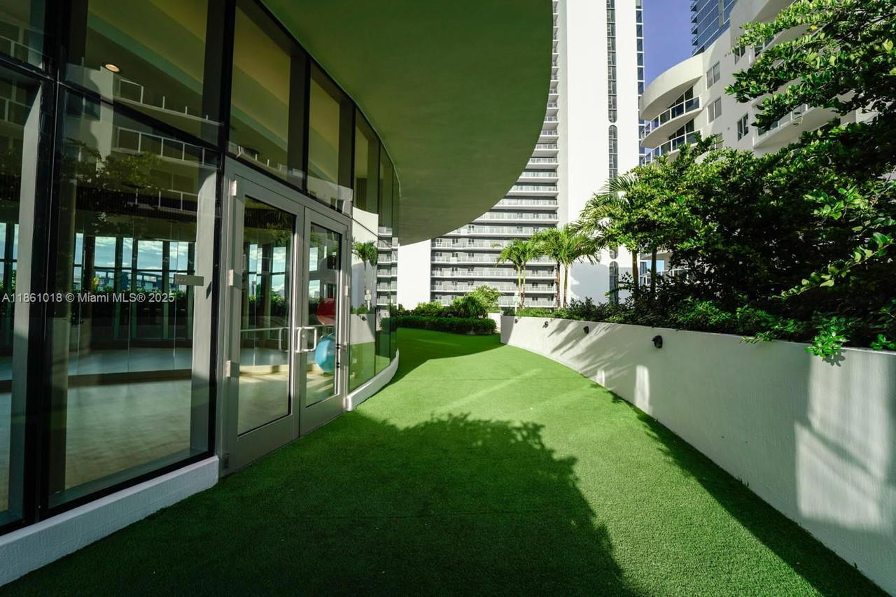 Real estate property located at 700 24th St #2904, Miami-dade, Aria Reserve Miami, Miami, FL