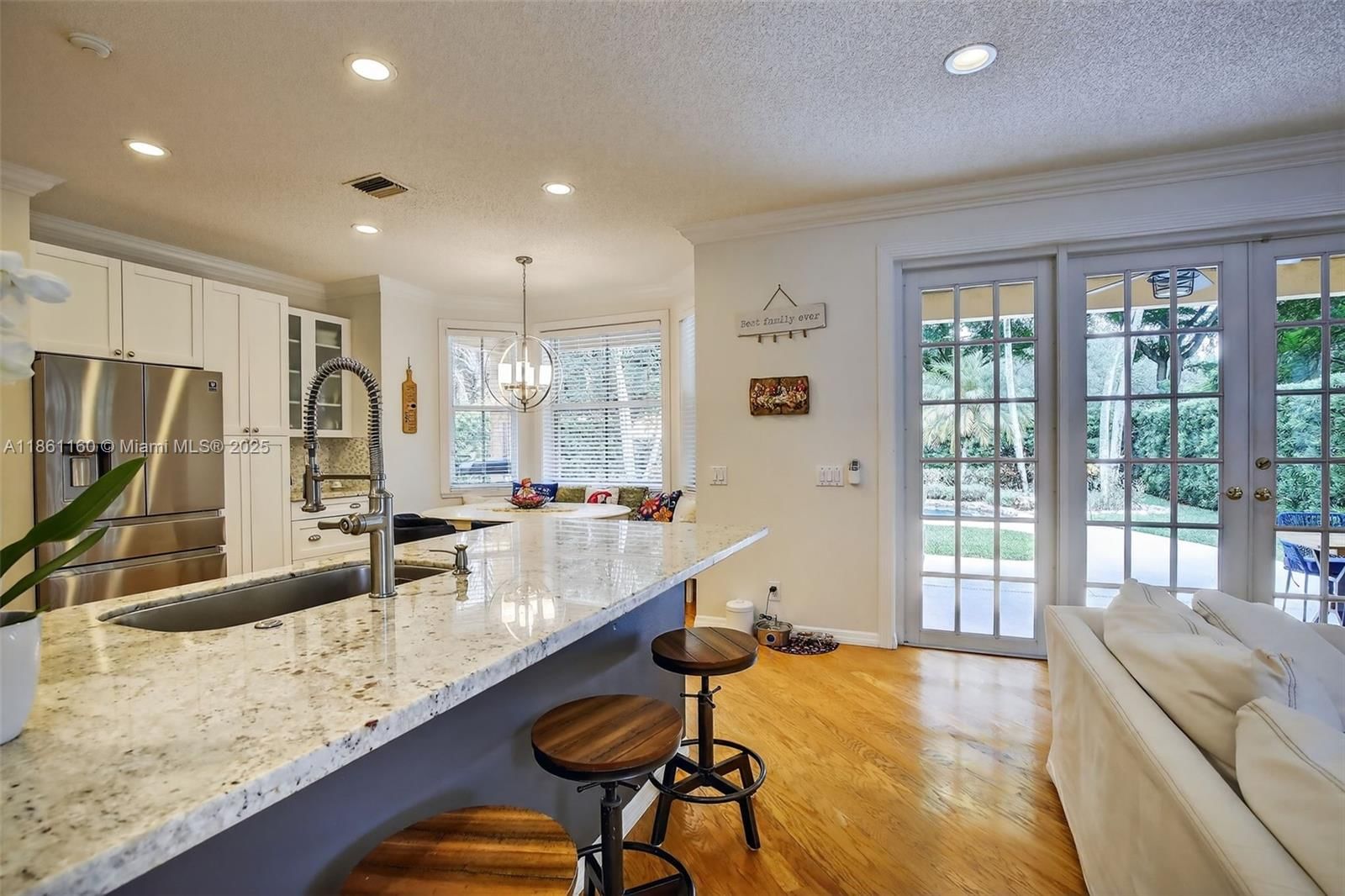 Real estate property located at 3989 Pinewood Ln, Broward, Sector 8 9 And 10, Weston, FL