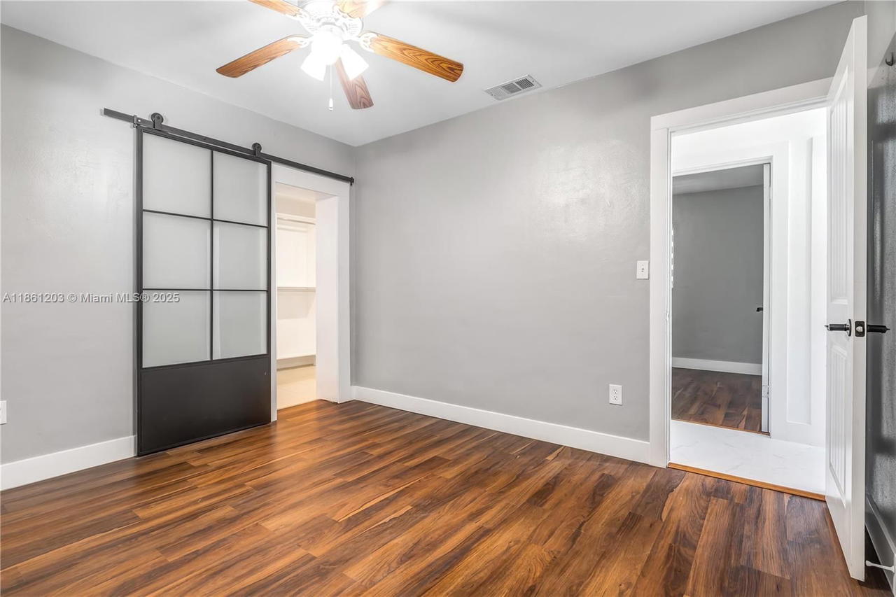 Real estate property located at 17201 37th Ave, Miami-dade, Myrtle Grove 1st Addn, Miami Gardens, FL