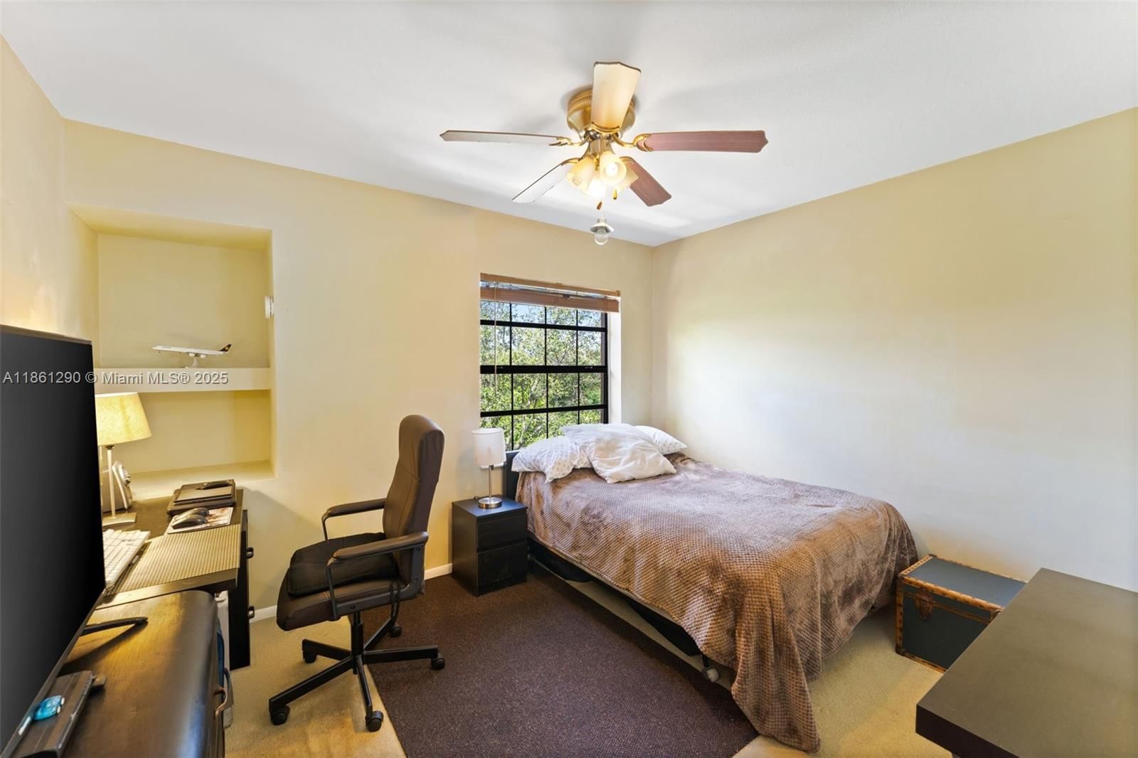 Real estate property located at 10700 14th St #154, Broward, Optima Village I-c Condo, Plantation, FL
