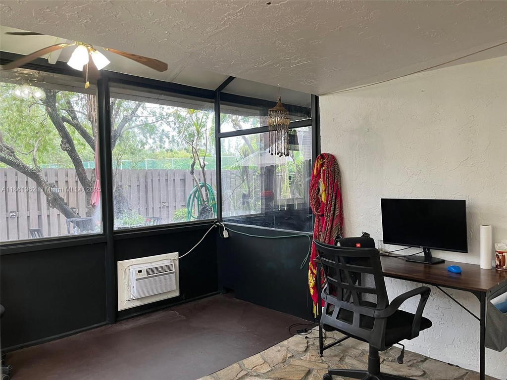 Real estate property located at 640 Woodgate Ln A, Broward, Woodgate Condominium 14, Sunrise, FL