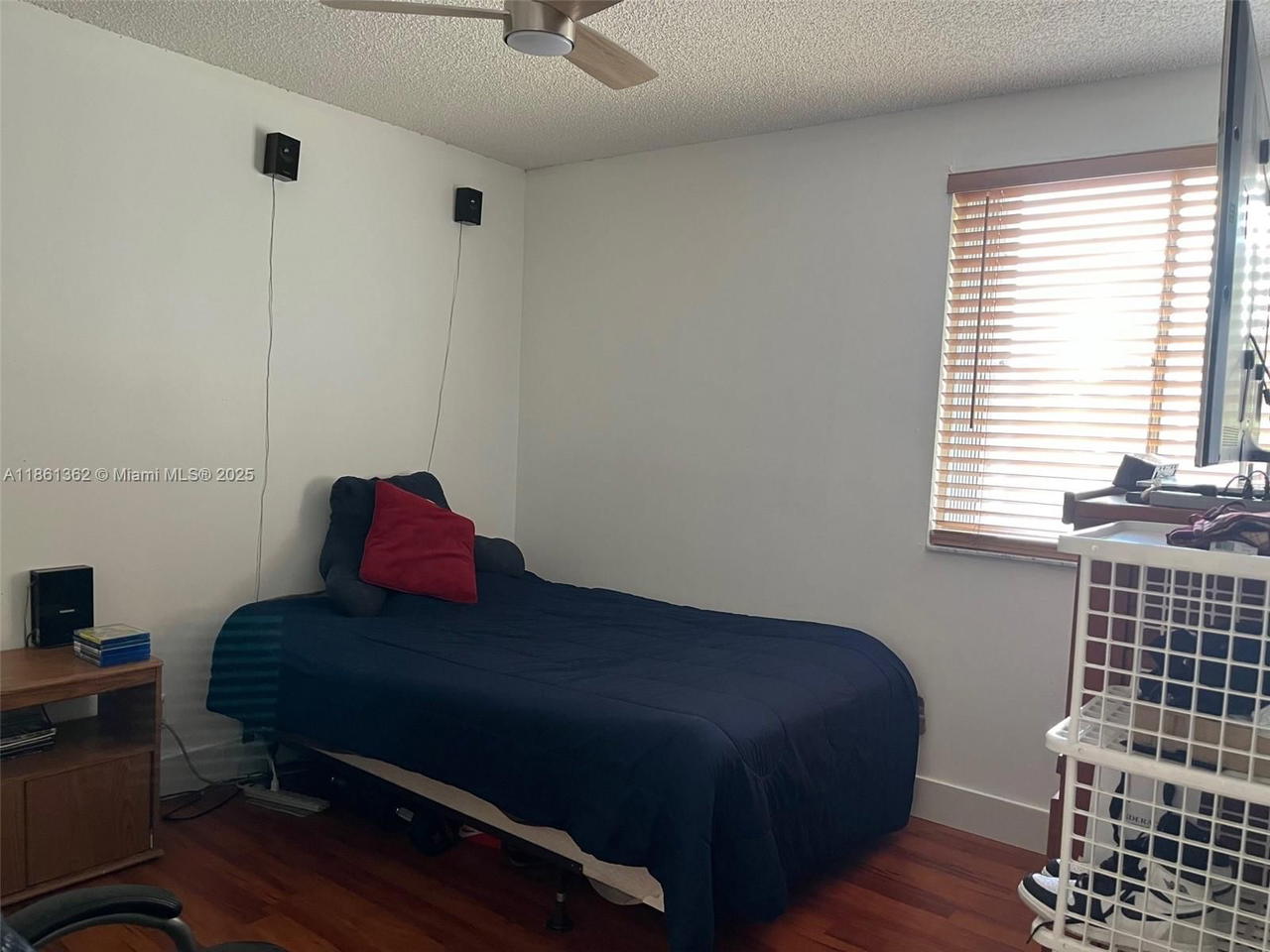 Real estate property located at 640 Woodgate Ln A, Broward, Woodgate Condominium 14, Sunrise, FL