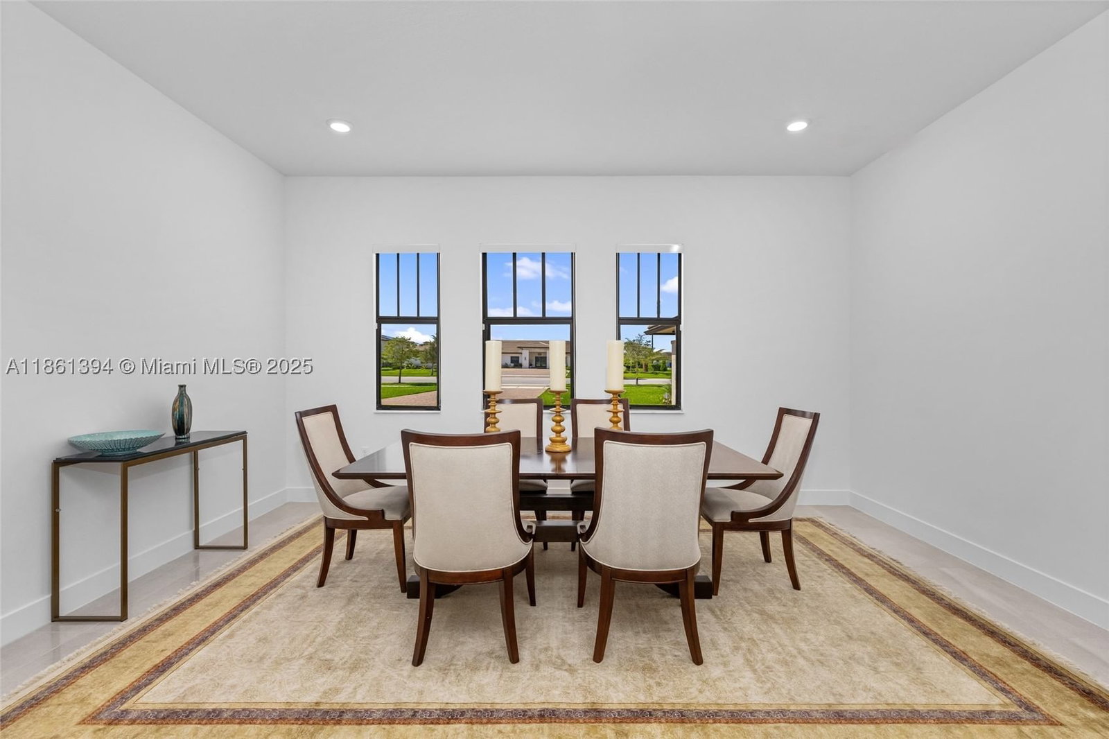 Real estate property located at 11125 Sierra Ranch Dr, Broward, Sierra Estates, Davie, FL