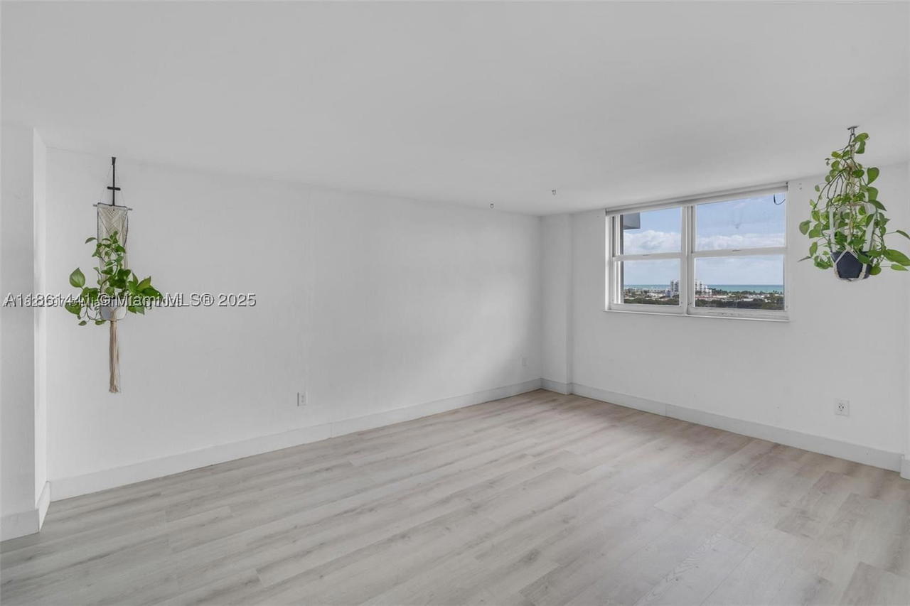 Real estate property located at 6900 Bay Dr #11F, Miami-dade, Stanton House Condo, Miami Beach, FL