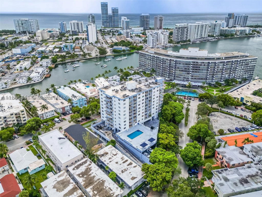 Real estate property located at 6900 Bay Dr #11F, Miami-dade, Stanton House Condo, Miami Beach, FL