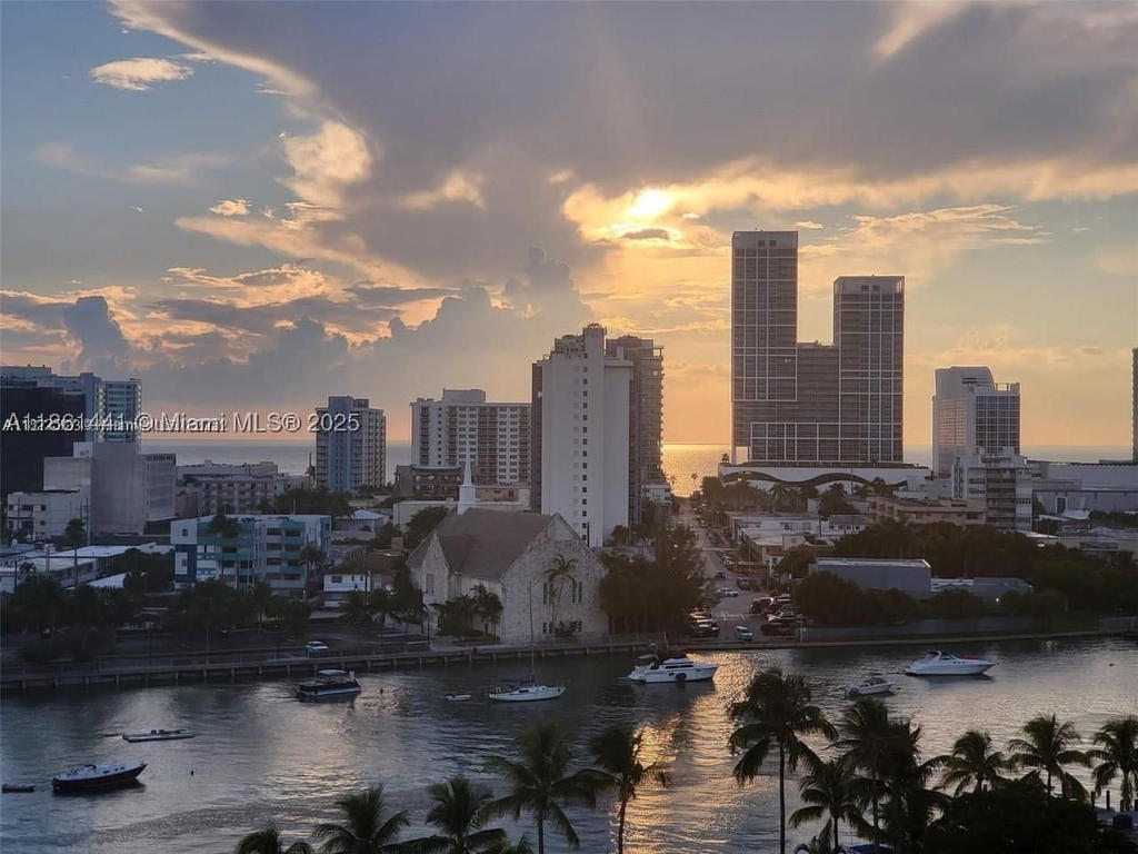 Real estate property located at 6900 Bay Dr #11F, Miami-dade, Stanton House Condo, Miami Beach, FL