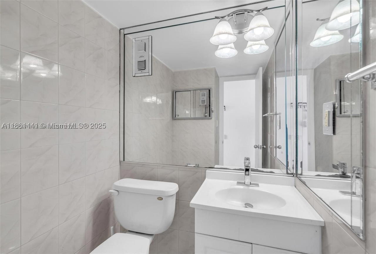 Real estate property located at 6900 Bay Dr #11F, Miami-dade, Stanton House Condo, Miami Beach, FL