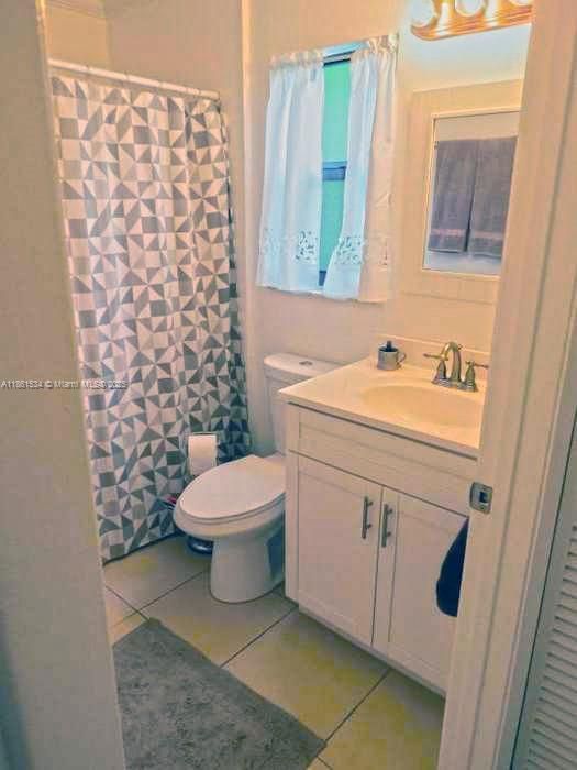 Real estate property located at 22 Crossings Cir E, Palm Beach, Crossings Of Boynton Beac, Boynton Beach, FL