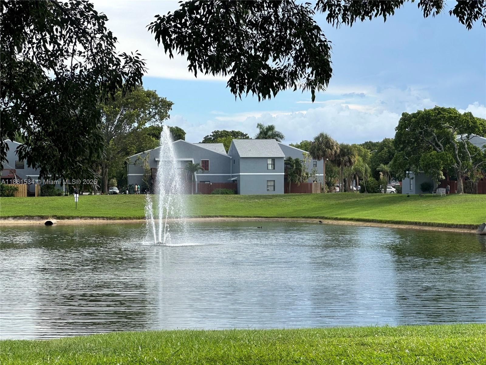 Real estate property located at 22 Crossings Cir E, Palm Beach, Crossings Of Boynton Beac, Boynton Beach, FL