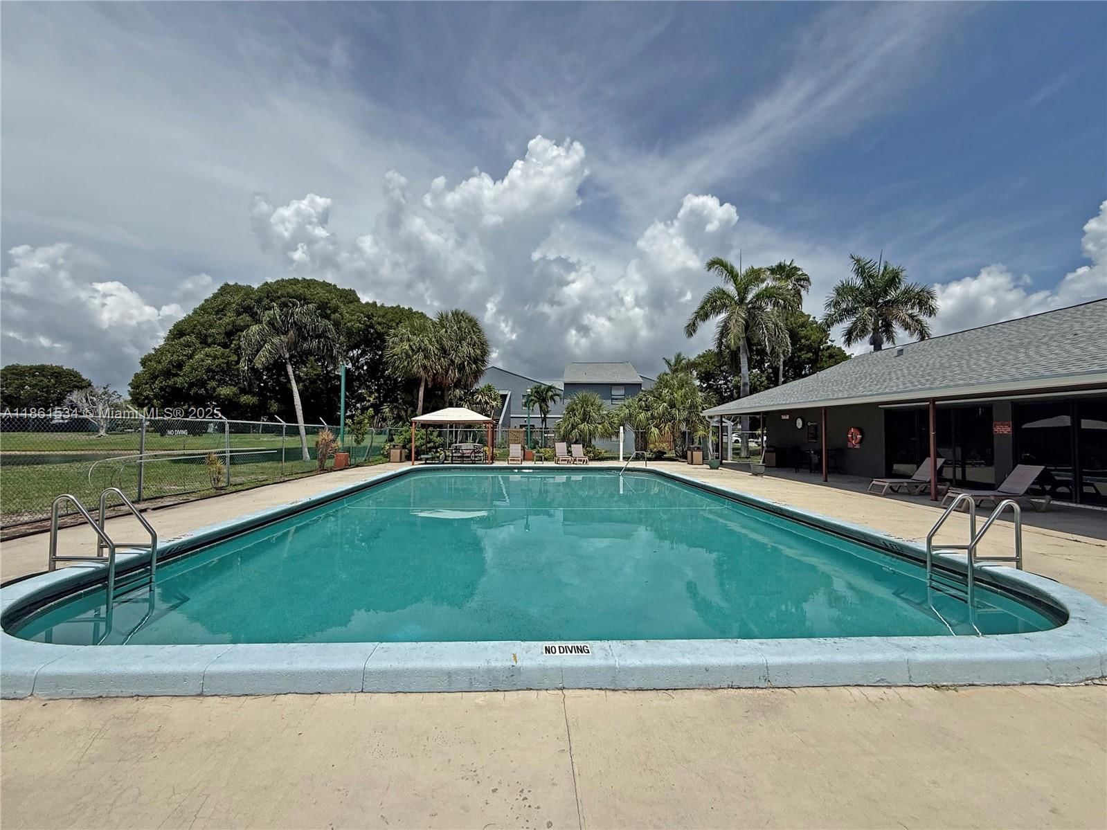 Real estate property located at 22 Crossings Cir E, Palm Beach, Crossings Of Boynton Beac, Boynton Beach, FL