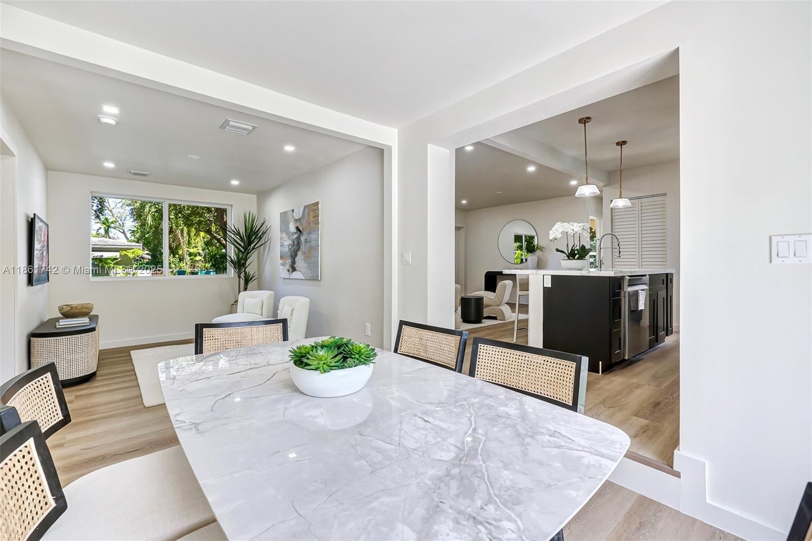 Real estate property located at 11320 11th Pl, Miami-dade, Biscayne Lawn Extension, Biscayne Park, FL
