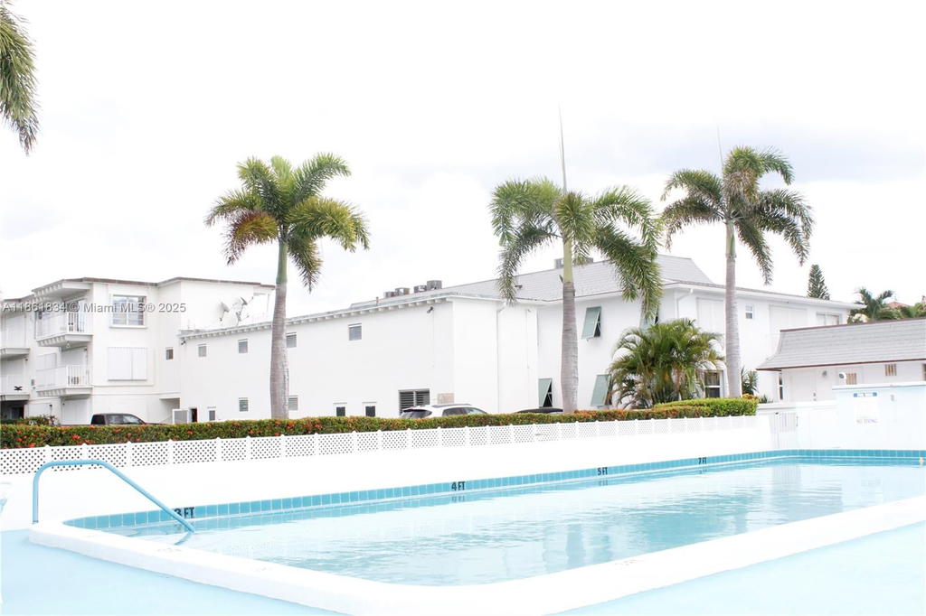 Real estate property located at 4001 Ocean Blvd #103, Palm Beach, Tropicana Gardens Inc, South Palm Beach, FL