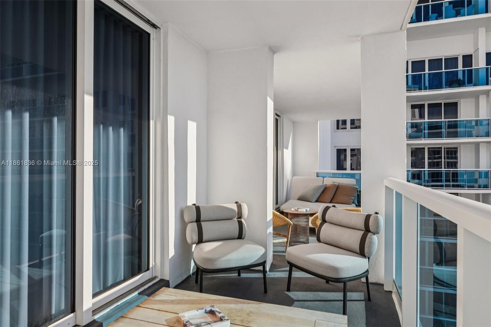 Real estate property located at 102 24th St #1440, Miami-dade, 2399 Collins Avenue, Miami Beach, FL