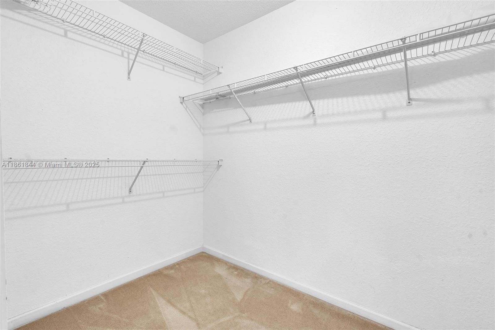 Real estate property located at 1915 79th Ter, Broward, Walnut Creek Townhomes, Pembroke Pines, FL