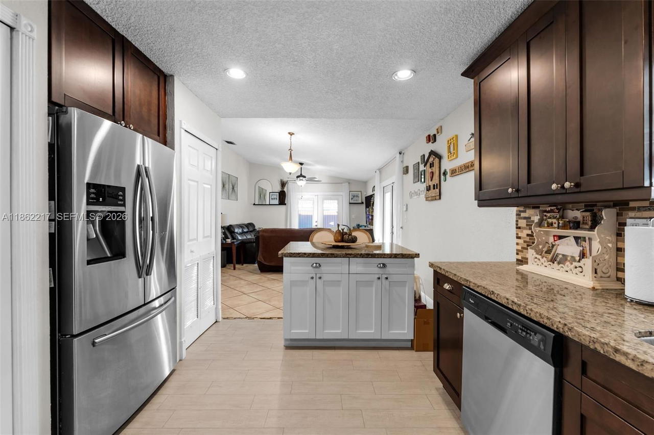 Real estate property located at 2671 99th Ct, Miami-dade, Ben-car Sub Sec 1, Miami, FL