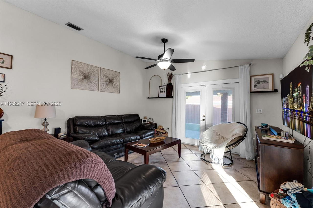 Real estate property located at 2671 99th Ct, Miami-dade, Ben-car Sub Sec 1, Miami, FL