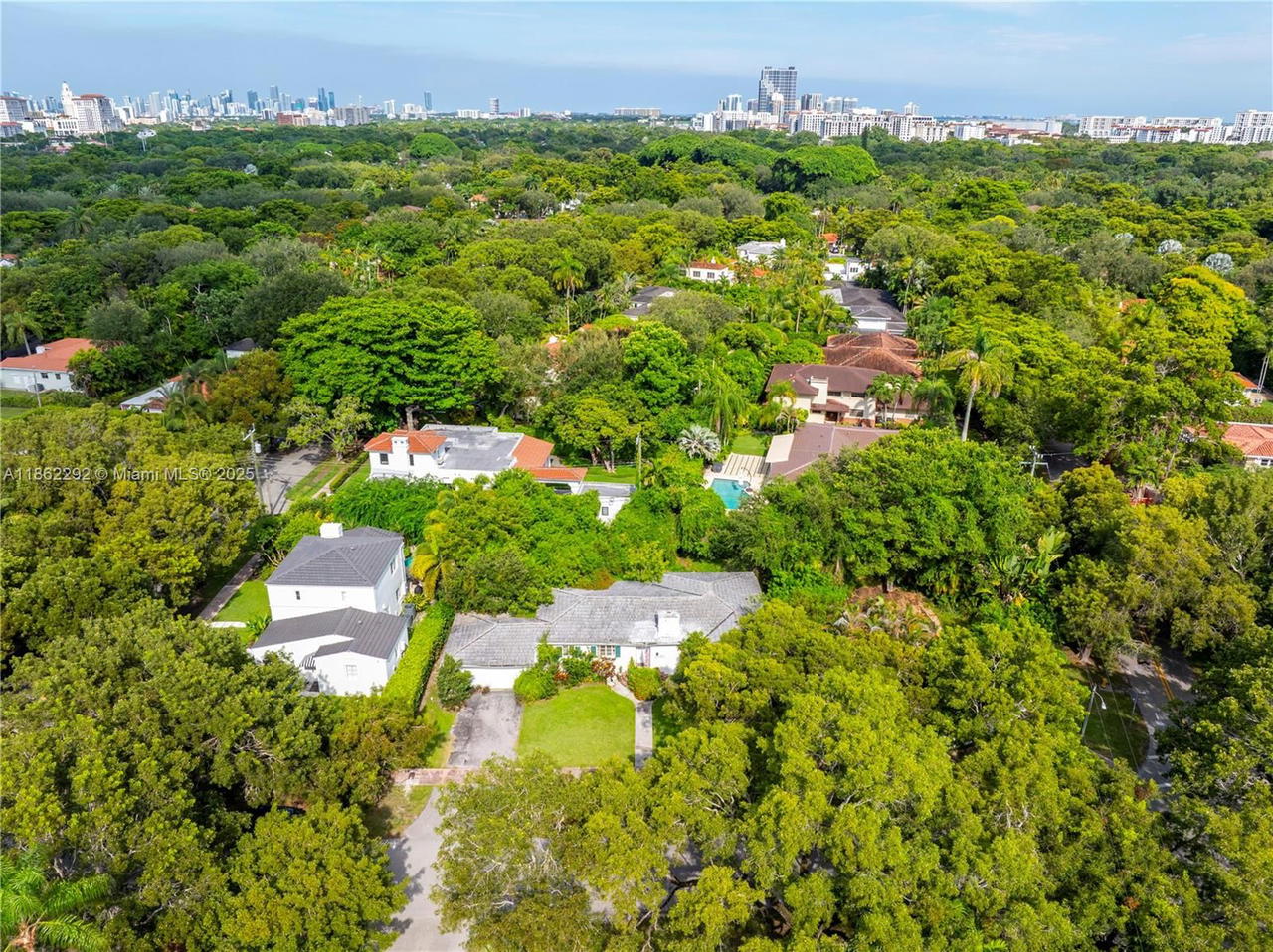 Real estate property located at 3807 Durango St, Miami-dade, Coral Gables C C Sec 3, Coral Gables, FL