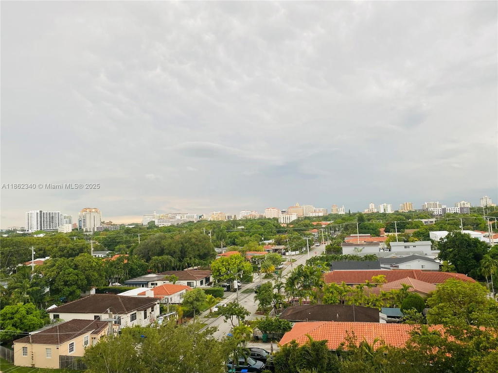 Real estate property located at 1690 27th Ave #704, Miami-dade, Coral Pointe Condo, Miami, FL