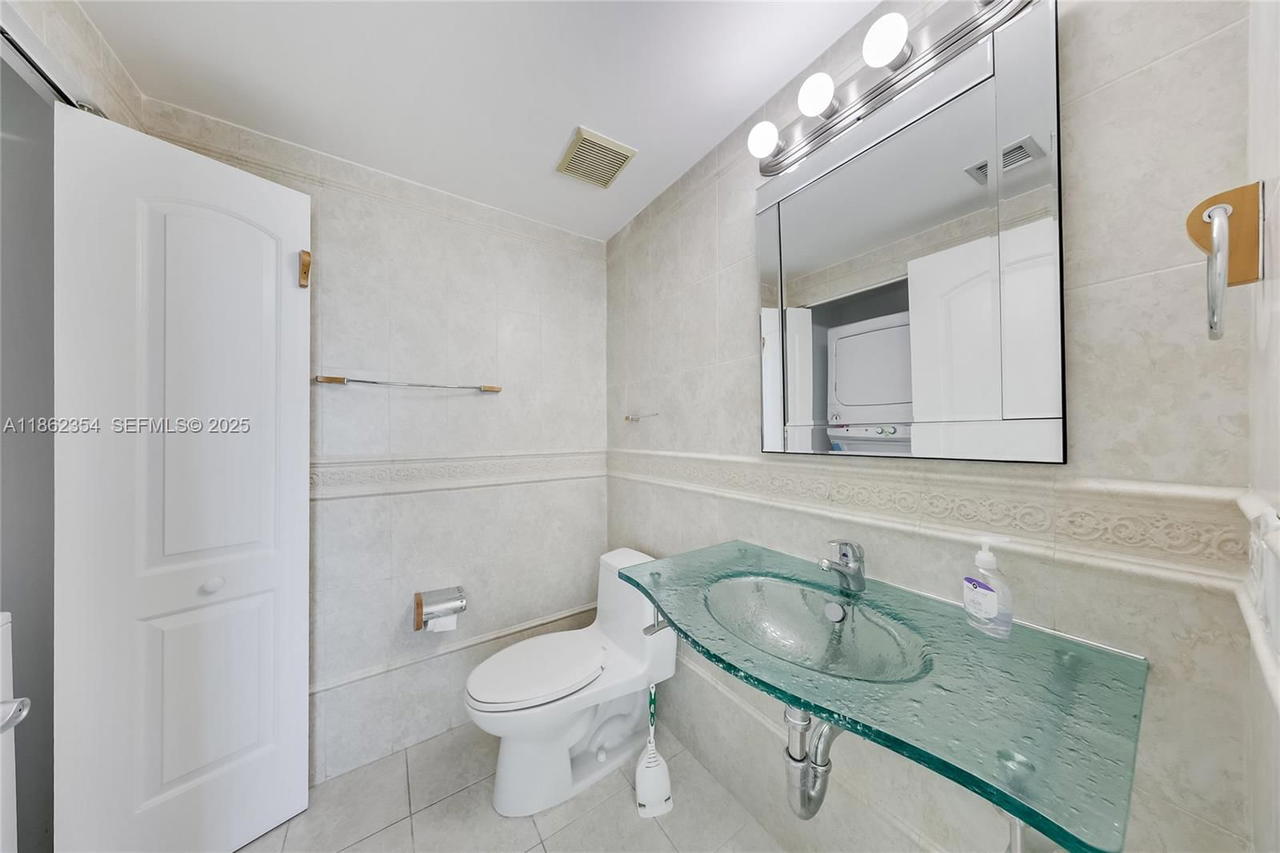 Real estate property located at 110 Washington Ave #1513, Miami-dade, The Cosmopolitan Residenc, Miami Beach, FL