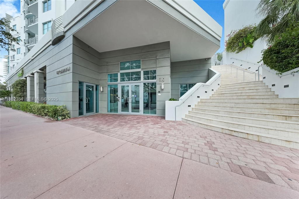 Real estate property located at 110 Washington Ave #1513, Miami-dade, The Cosmopolitan Residenc, Miami Beach, FL