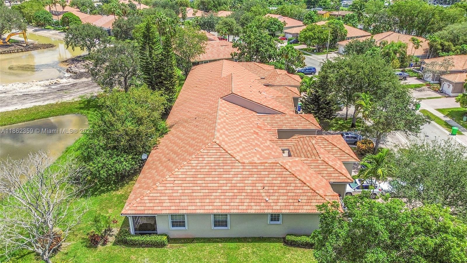 Real estate property located at 7401 Aragon Blvd #5, Broward, Regency Homes At Sunrise, Sunrise, FL