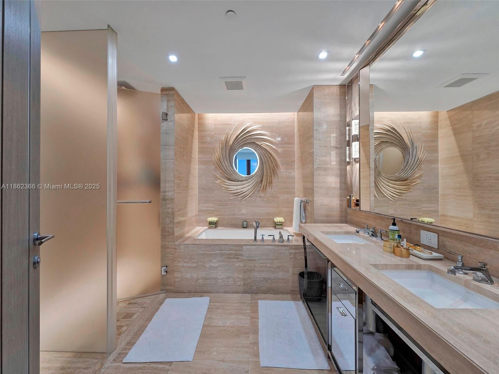 Real estate property located at , Miami-dade, Bal Harbour Center Condo, Bal Harbour, FL