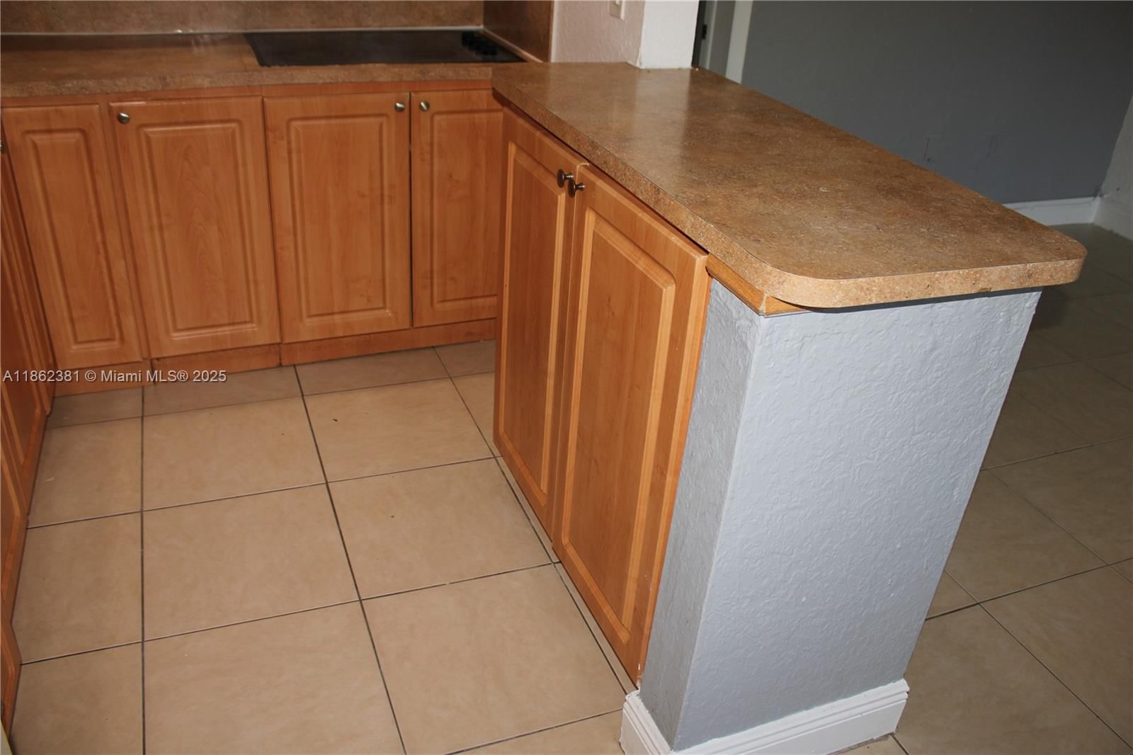 Real estate property located at 1280 54th St #308B, Miami-dade, The Kensington Condo, Hialeah, FL