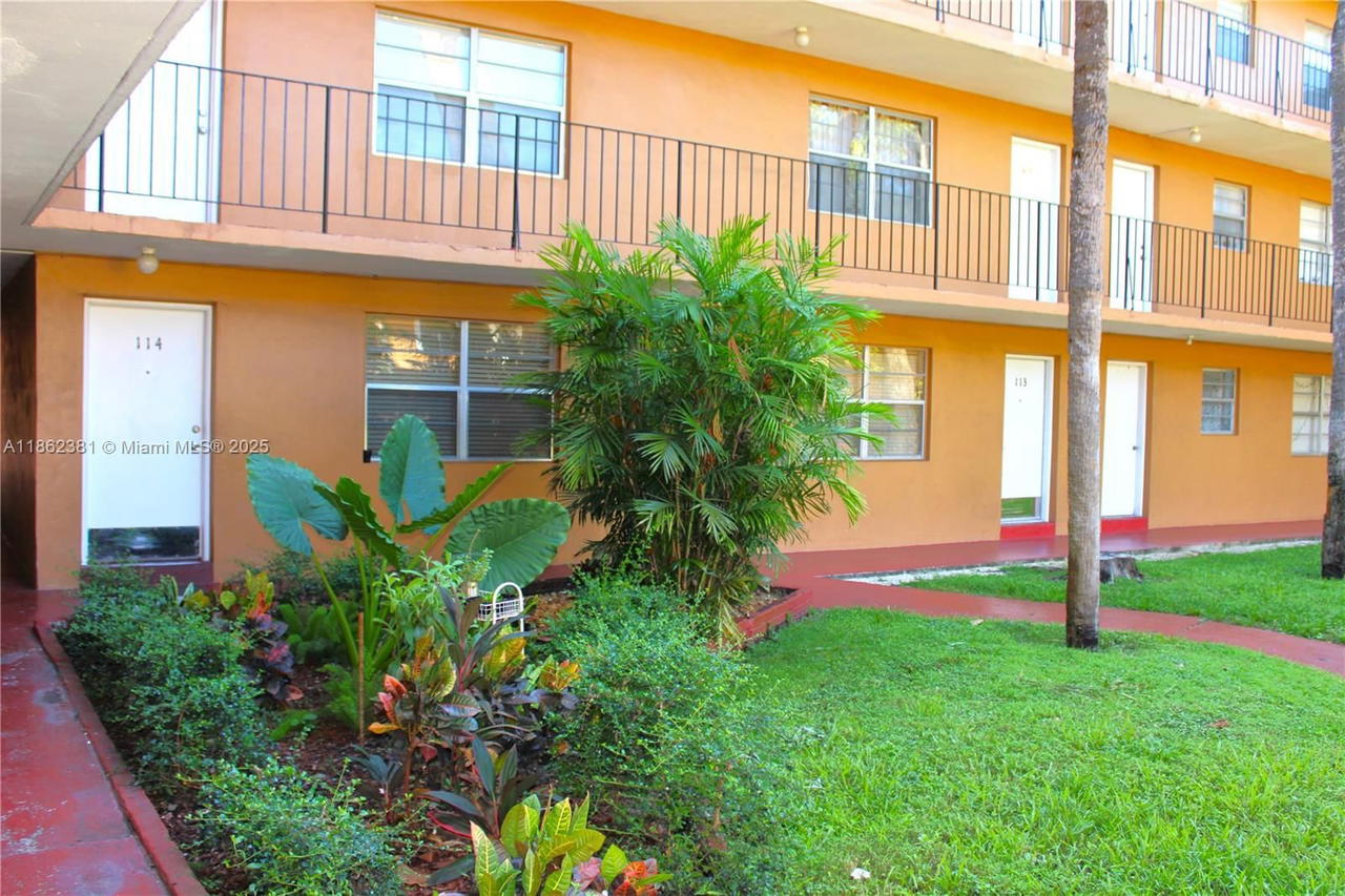 Real estate property located at 1280 54th St #308B, Miami-dade, The Kensington Condo, Hialeah, FL