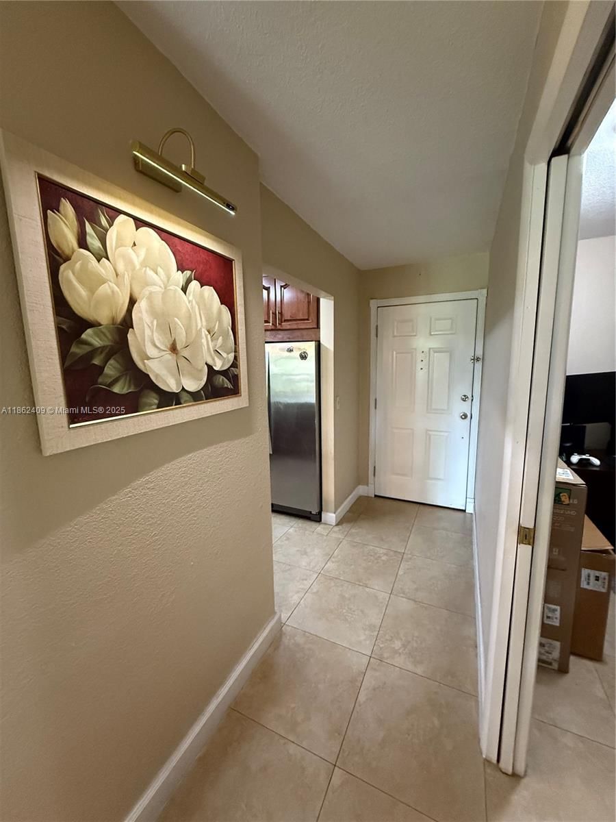 Real estate property located at 6950 6th Ave #315, Miami-dade, Lancaster Condo, Hialeah, FL