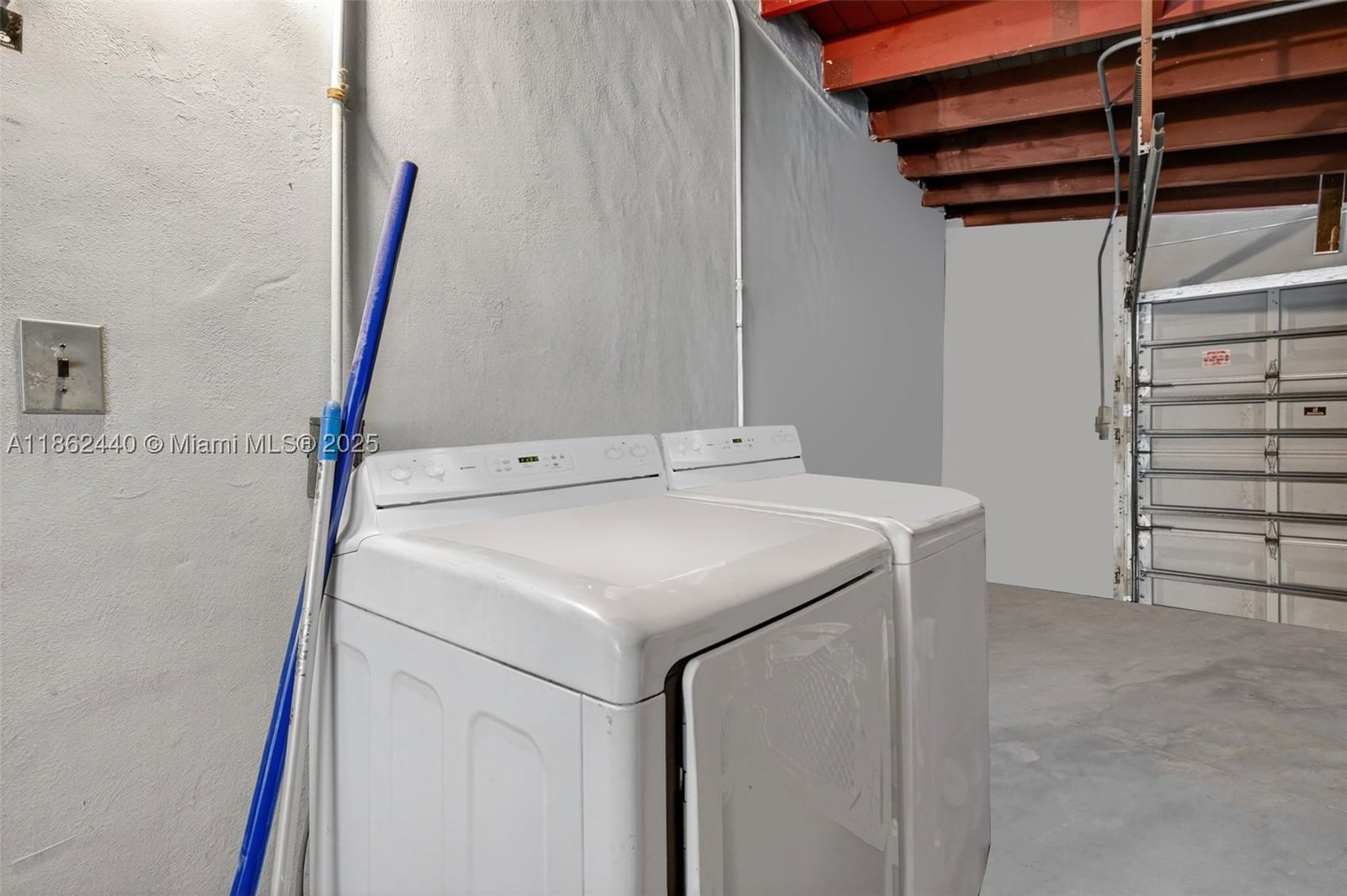 Real estate property located at 5240 Redwood Ct, Broward, Plantation Gardens Sec 4a, Plantation, FL