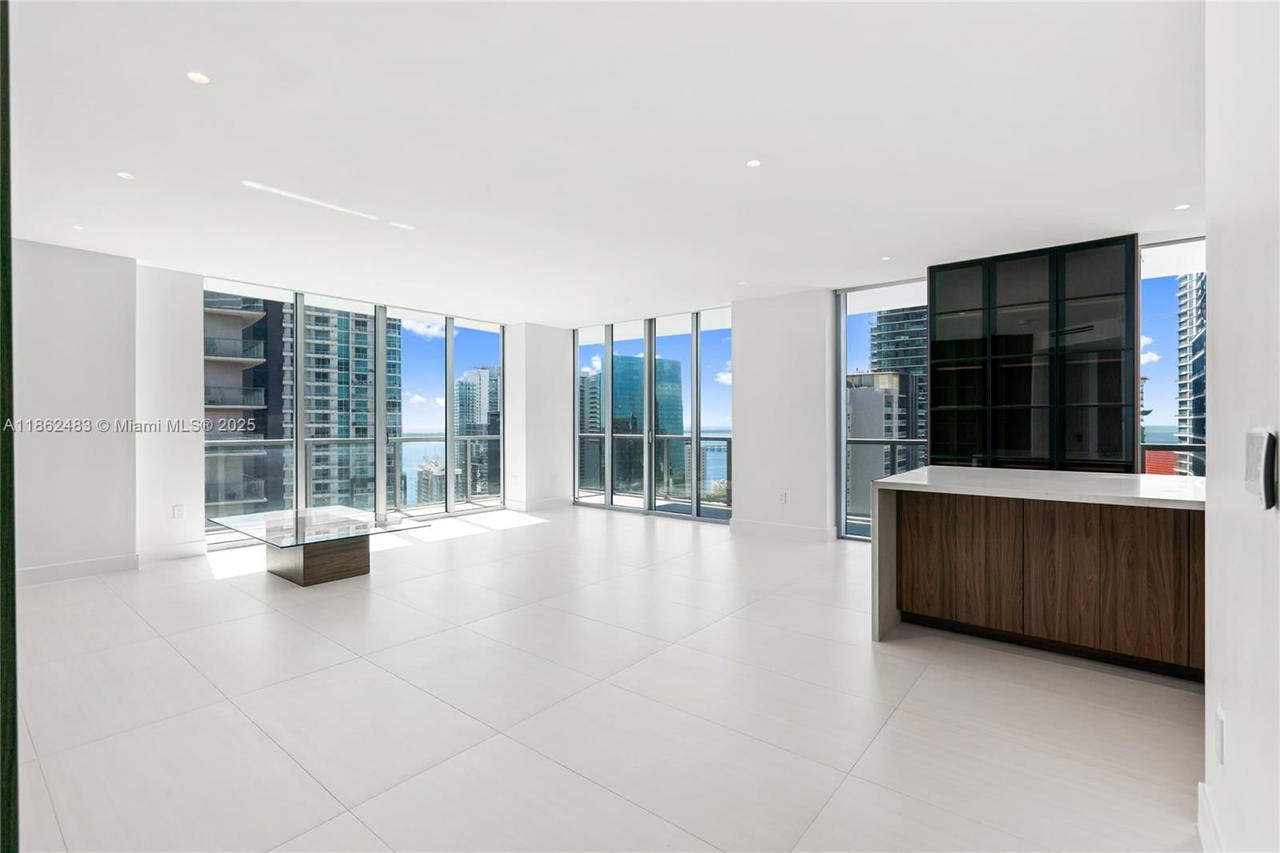 Real estate property located at 1111 1st Ave #3719-N, Miami-dade, The Axis On Brickell Ii C, Miami, FL