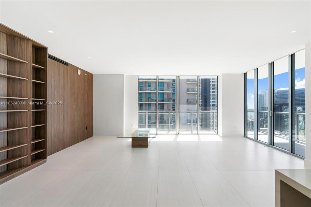 Real estate property located at 1111 1st Ave #3719-N, Miami-dade, The Axis On Brickell Ii C, Miami, FL
