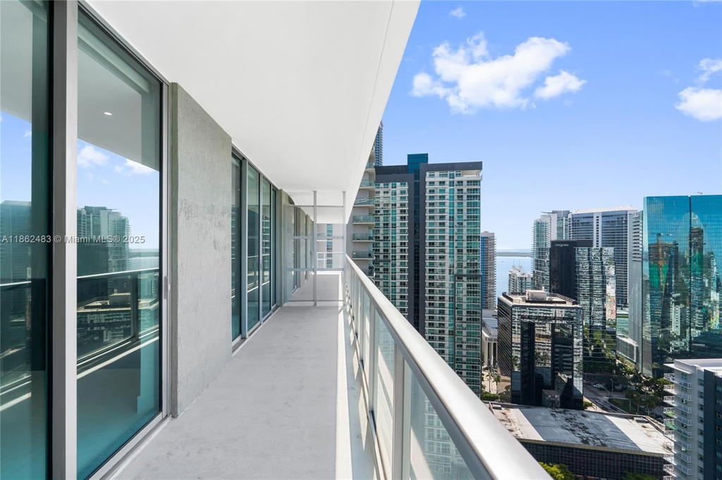 Real estate property located at 1111 1st Ave #3719-N, Miami-dade, The Axis On Brickell Ii C, Miami, FL