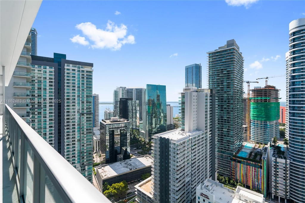 Real estate property located at 1111 1st Ave #3719-N, Miami-dade, The Axis On Brickell Ii C, Miami, FL
