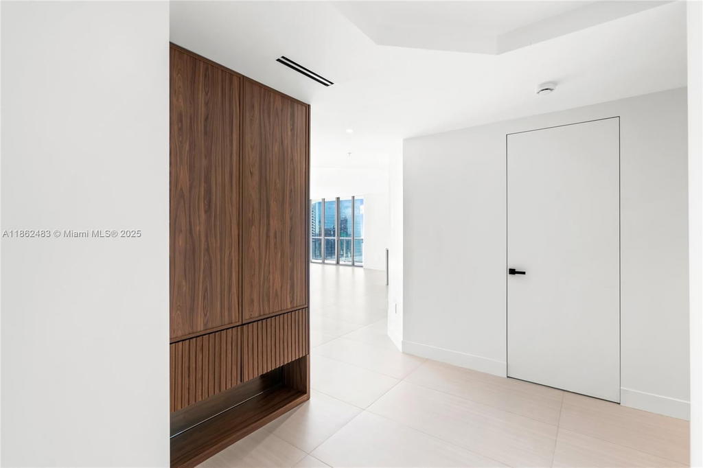 Real estate property located at 1111 1st Ave #3719-N, Miami-dade, The Axis On Brickell Ii C, Miami, FL