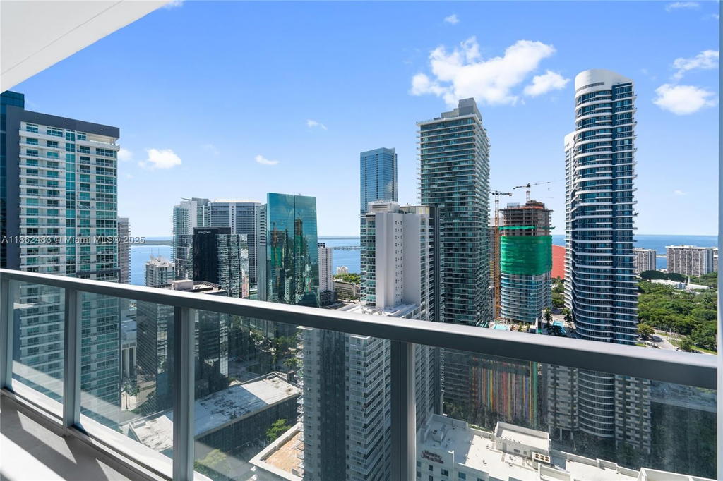 Real estate property located at 1111 1st Ave #3719-N, Miami-dade, The Axis On Brickell Ii C, Miami, FL