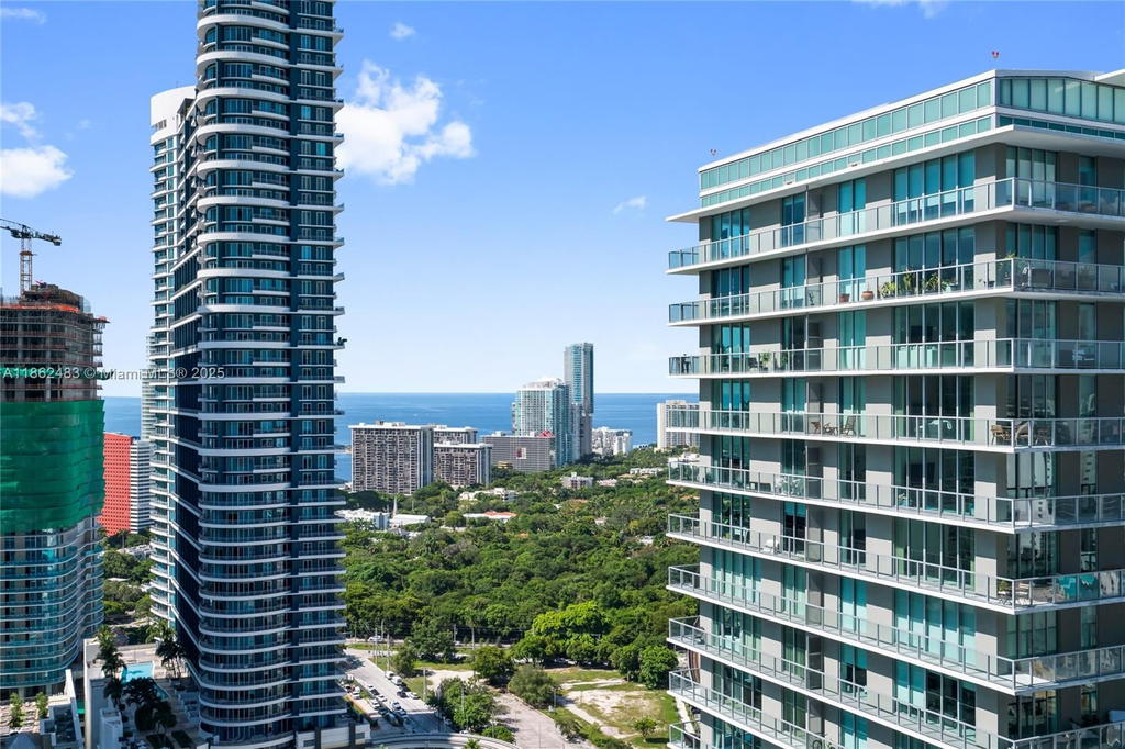 Real estate property located at 1111 1st Ave #3719-N, Miami-dade, The Axis On Brickell Ii C, Miami, FL