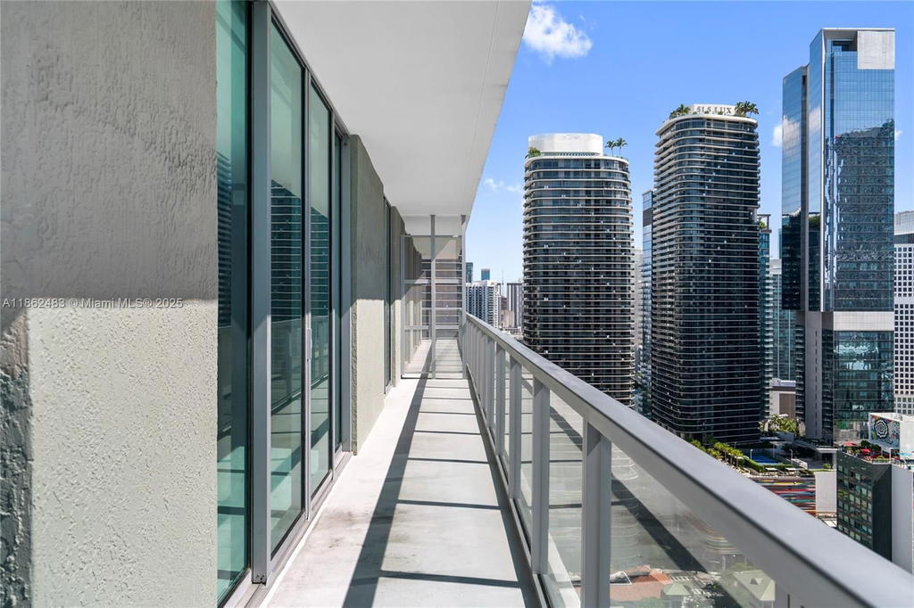 Real estate property located at 1111 1st Ave #3719-N, Miami-dade, The Axis On Brickell Ii C, Miami, FL