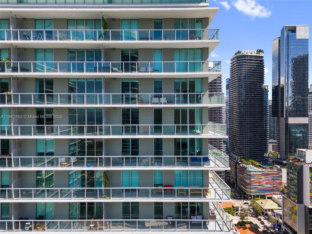 Real estate property located at 1111 1st Ave #3719-N, Miami-dade, The Axis On Brickell Ii C, Miami, FL