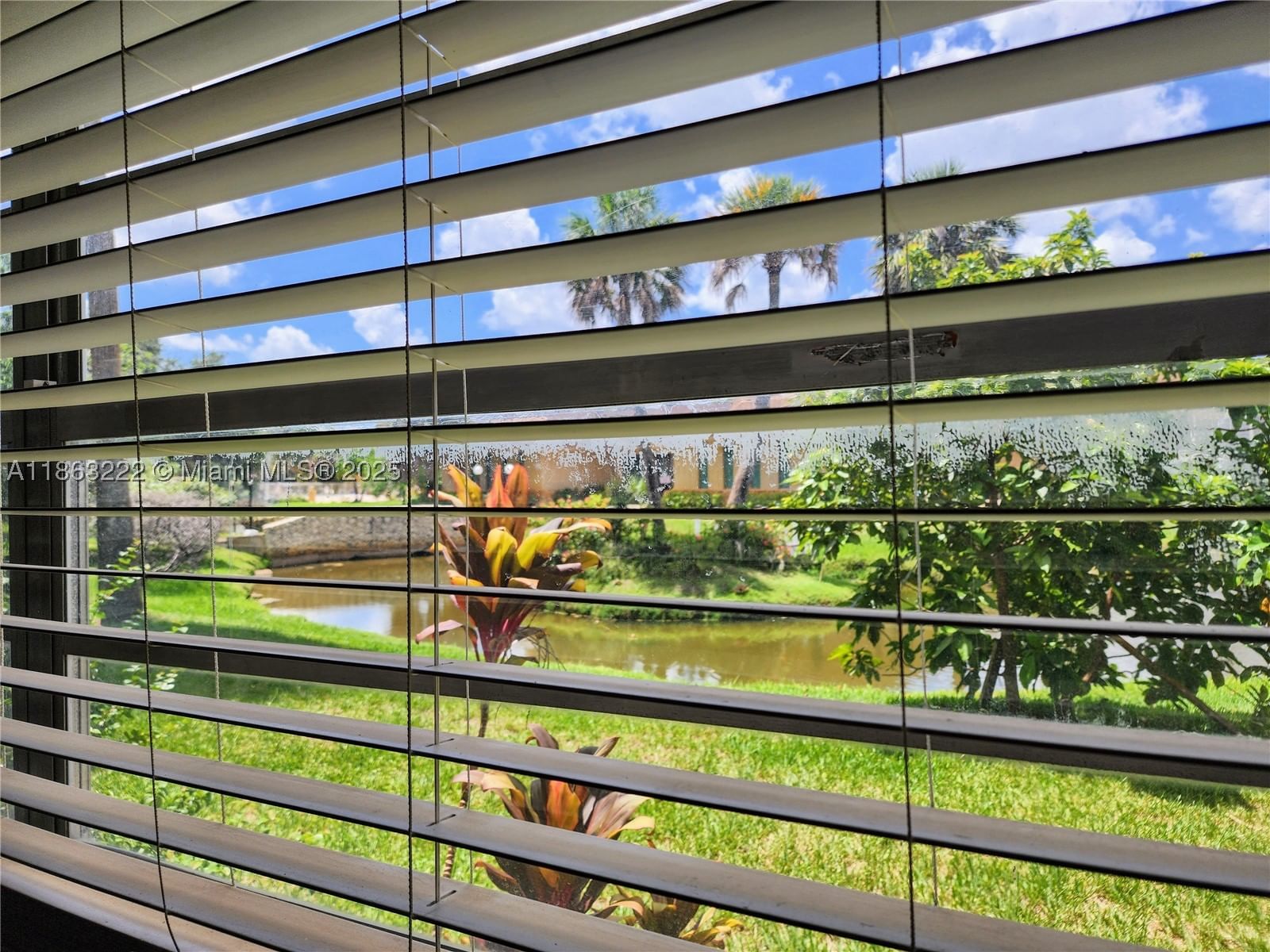 Real estate property located at 5071 Oakland Park Blvd #103, Broward, Geranium Gardens Condo, Lauderdale Lakes, FL