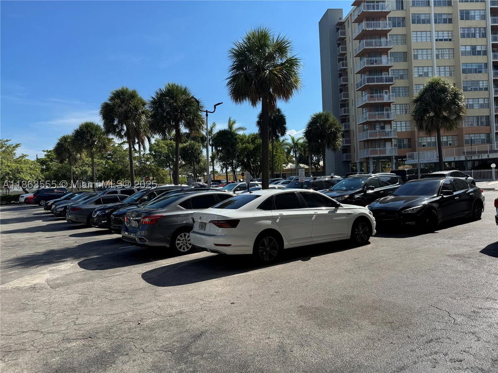 Real estate property located at 2075 164th St #105, Miami-dade, Inland Towers Condo, North Miami Beach, FL