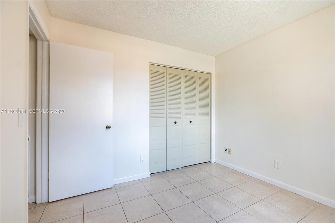 Real estate property located at 721 103rd Ter #202, Broward, Bella Grand Condo, Pembroke Pines, FL