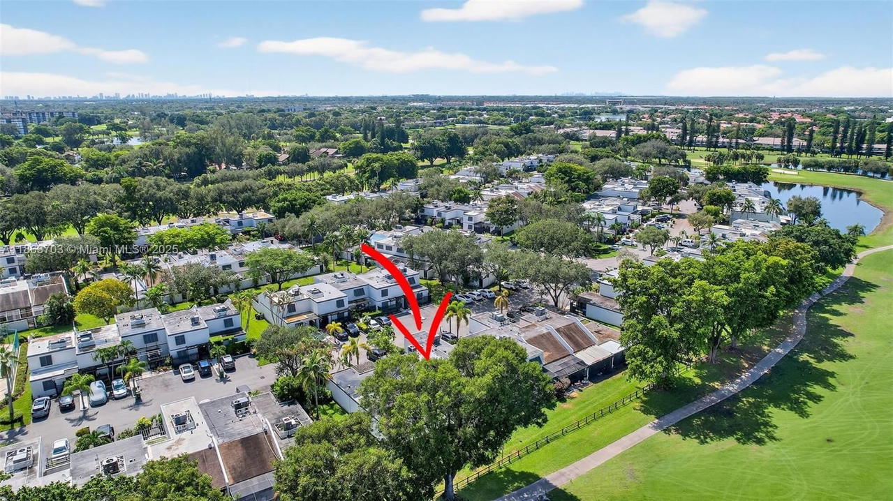 Real estate property located at 1530 Golfview Dr, Broward, Everglades Sugar & Land C, Pembroke Pines, FL
