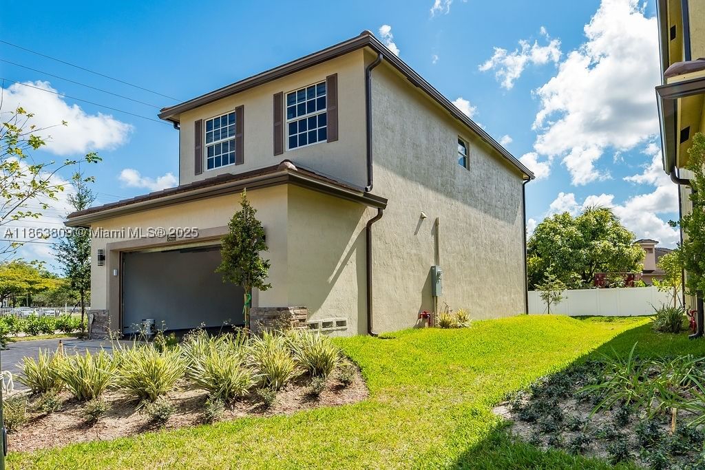 Real estate property located at 5400 57th Ct, Broward, Tamarac Circle, Tamarac, FL