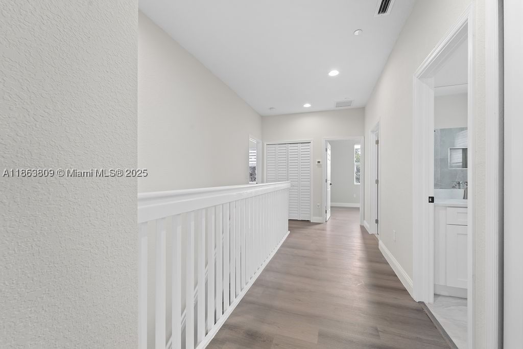 Real estate property located at 5400 57th Ct, Broward, Tamarac Circle, Tamarac, FL